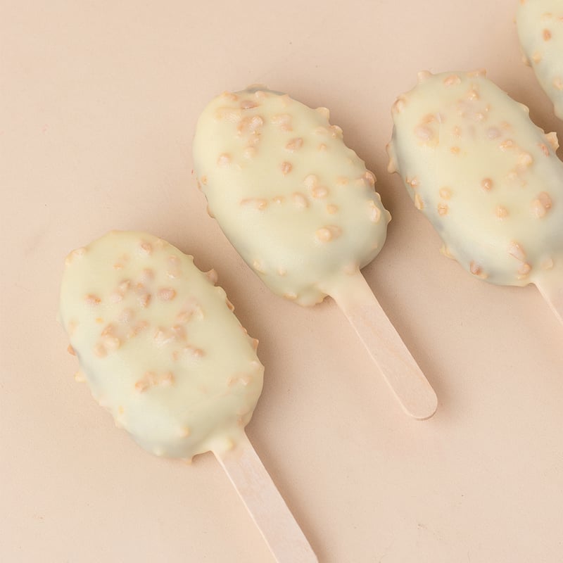 White Chocolate Rocher Cake Pops (4 pcs)
