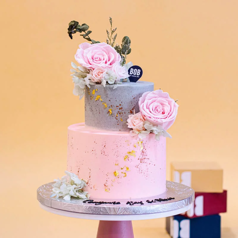 Everlasting Grey and Pink Cake