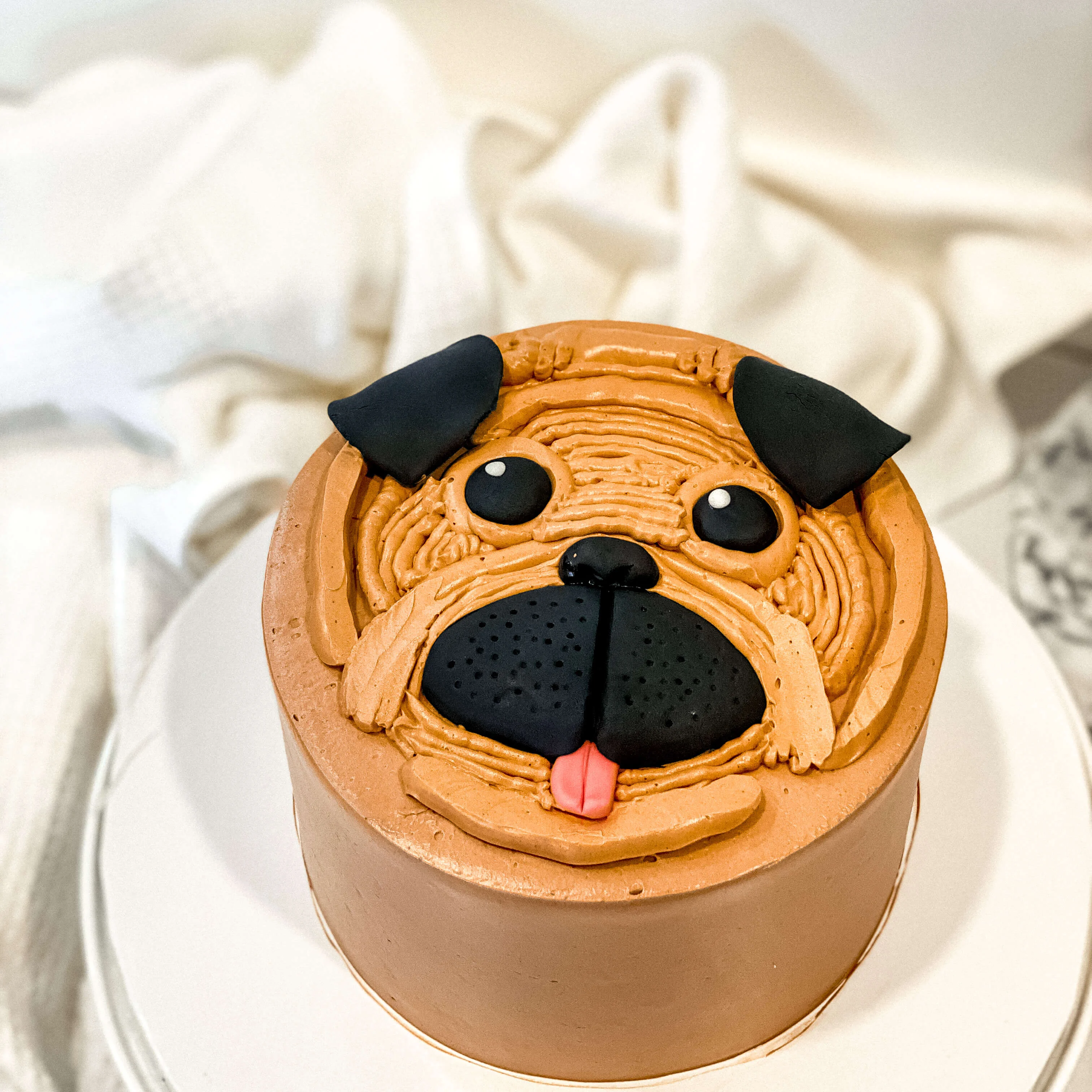 Pug Dog Cake, #pugdogcake , Vanilla Fondant and buttercream Cake | By Cakes  by Isa | Facebook