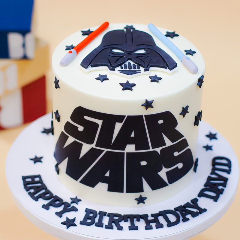 Star Wars Birthday Cake with Darth Vader