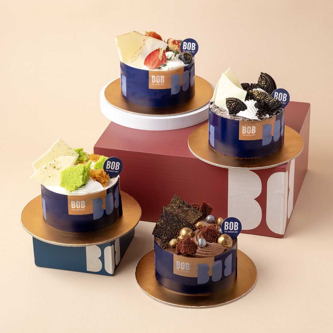 Classic Mini Cakes