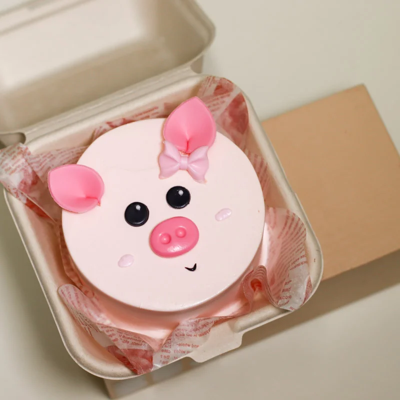 Cute Pig Cake (Korean Bento Cake)