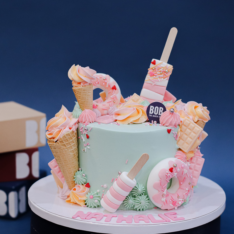 Candyland Cake with Rainbow Lollies