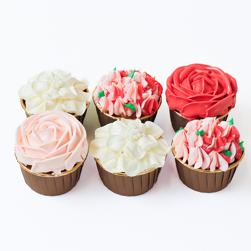 Feminine Buttercream Floral Cupcakes (6s)