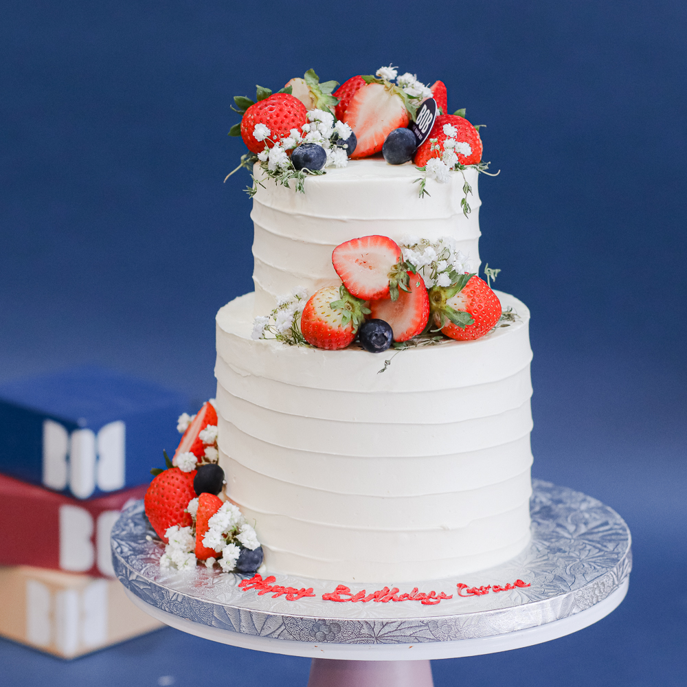 Berries with Babies Breath and Mini Florals Cake