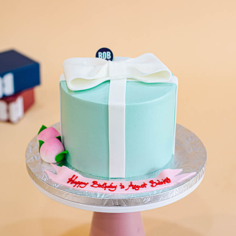 Tiffany Blue Longevity Cake with 2 Shou Tao