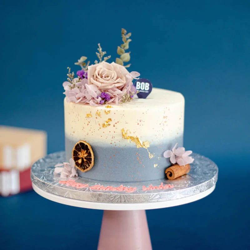 Everlasting Khaki Floral Themed Cake