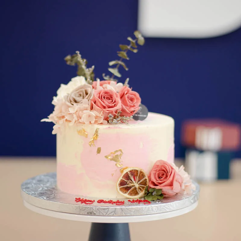 Lemon Meringue Rose Petal Cake… just in time for Mother's Day » Just a  Smidgen