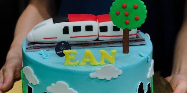 singapore's online birthday cake delivery service