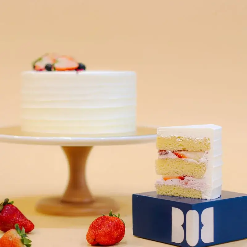 Strawberry cake 3D Model - FormFonts 3D Models & Textures
