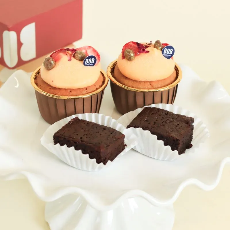 2 x Classic
                          Cupcakes, 2 x 55% Chocolate Brownie